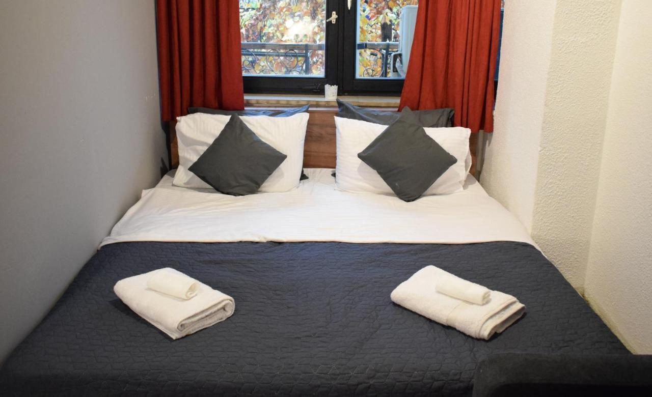 M - Square Private Rooms สโกเปีย ภายนอก รูปภาพ