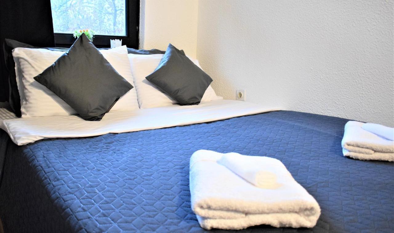 M - Square Private Rooms สโกเปีย ภายนอก รูปภาพ