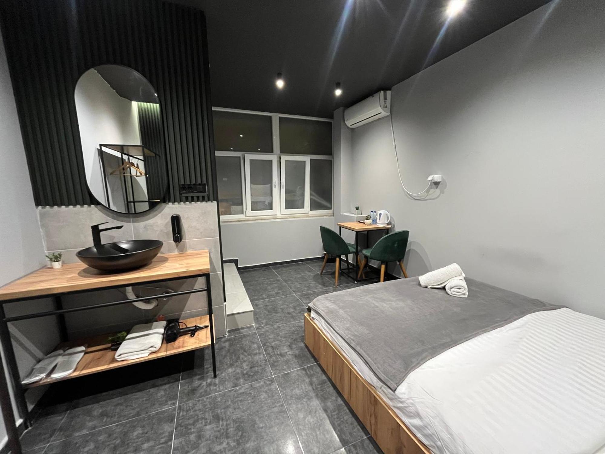 M - Square Private Rooms สโกเปีย ห้อง รูปภาพ